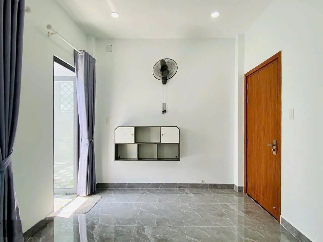 Chủ kẹt tiền bán nhà Đ Nguyễn Trãi P7 Q5.DT 70,2m2/3tỷ26. Gần chợ An Đông đang cho thuê 28 triệu/th