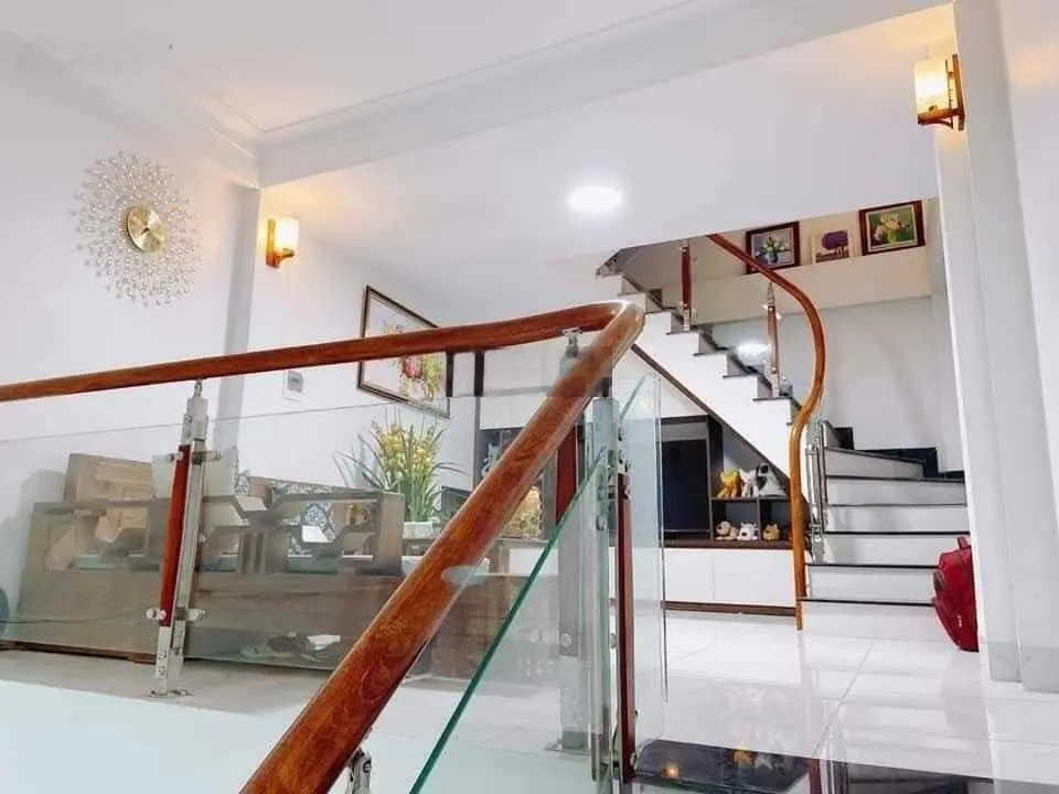 Hàng xóm Vinsmart City - 1 nhà ra ô tô - sát phố an sinh đỉnh - tiện ích vip Vin