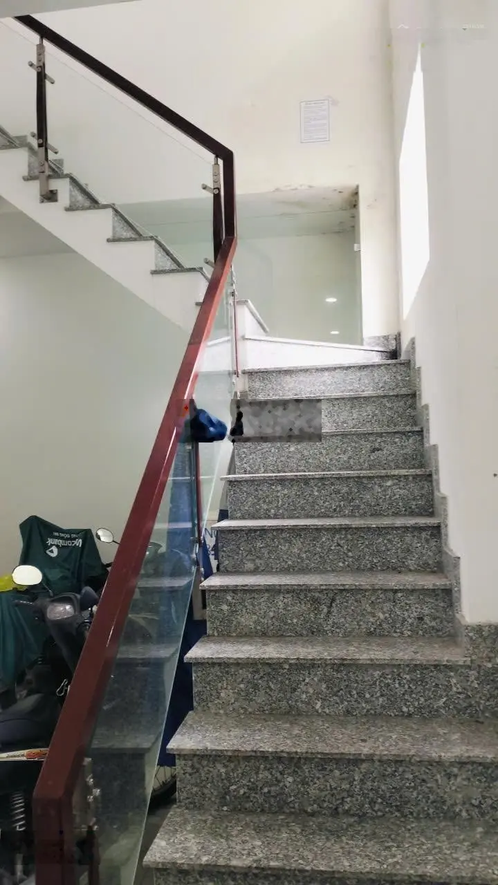 Bán gấp nhà mặt tiền đường số 15 Phường Linh Chiểu, Thủ Đức chỉ 11.99 tỷ thu nhập 40 triệu/tháng