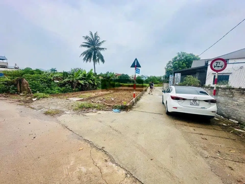 Siêu phẩm dh to k lo chết đói lh e để biết thông tin xem đất và chốt cọc