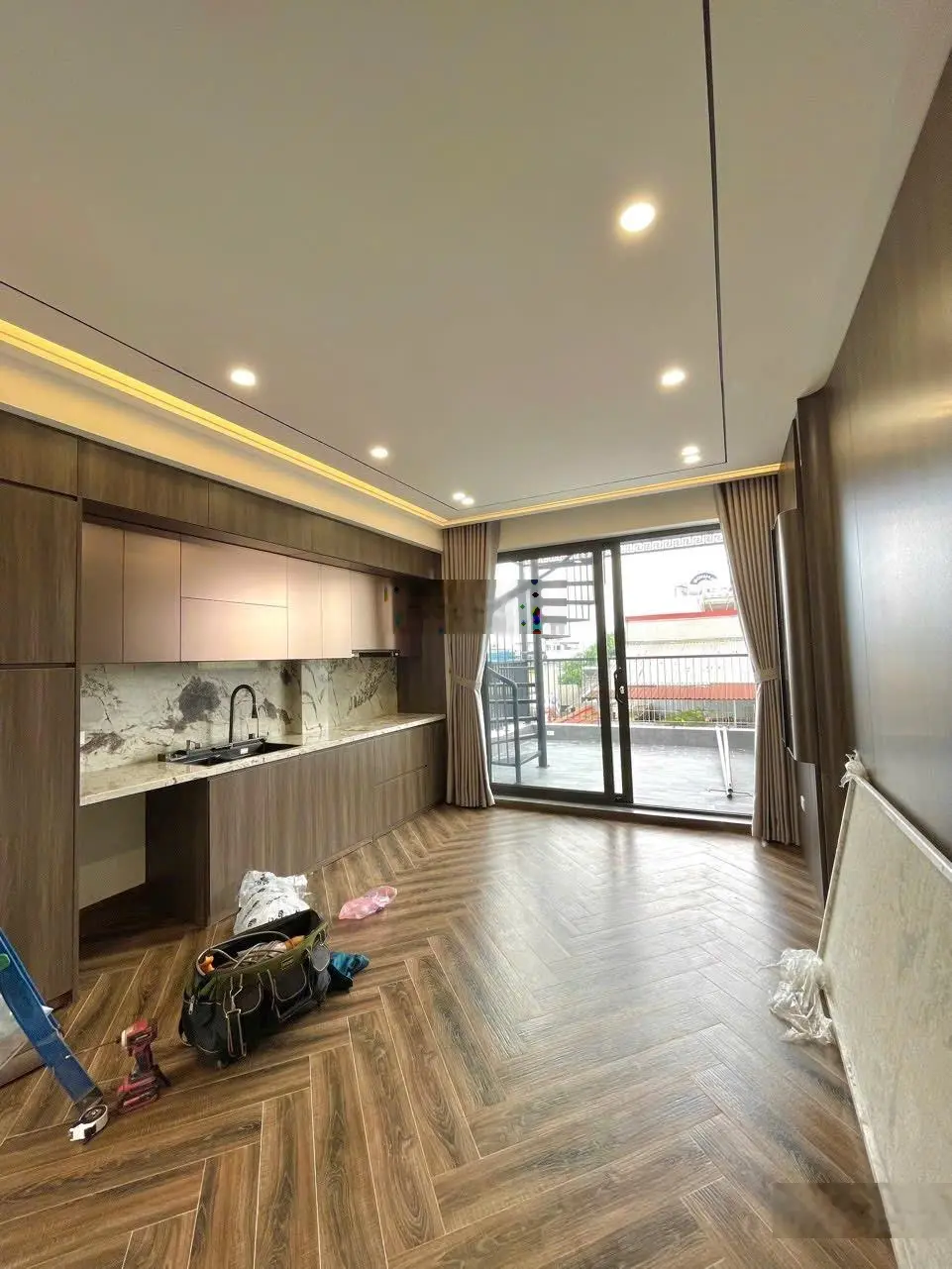 Bán nhà ngõ ô tô tránh phố Hoàng Minh Đạo, Bồ Đề, Long Biên