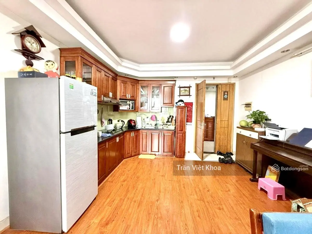 Bán căn hộ chung cư 197 Trần Phú - Hà Đông, 72m2, full nội thất - Có lốt xe ô tô - Giá chỉ 4.2 tỷ