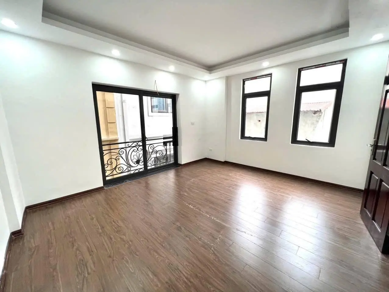 Bán Nhà Riêng tại Tả Thanh Oai, 8,5 tỷ, 40 m2, giá siêu hời, view đẹp