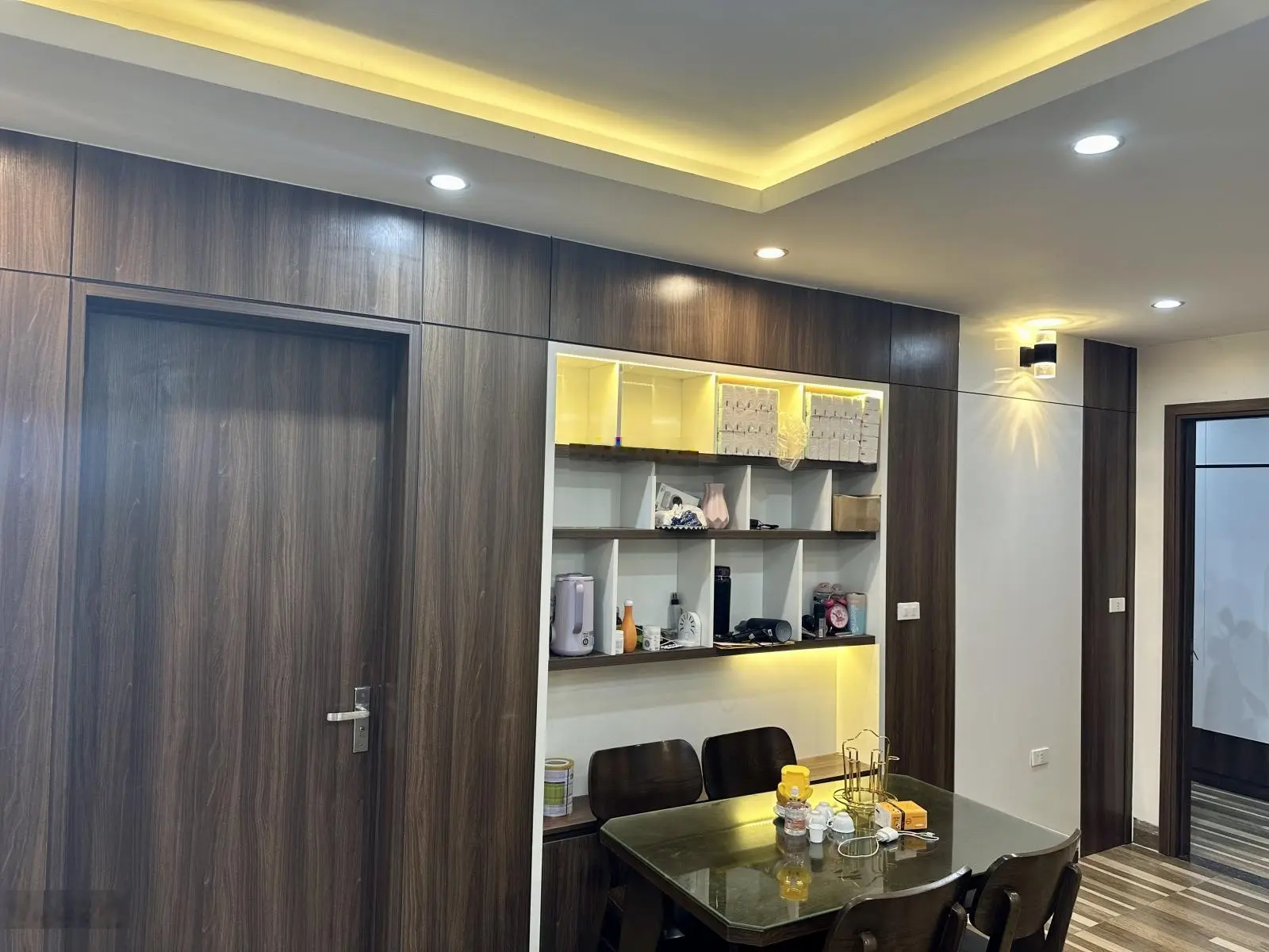 Chính chủ cần bán nhanh 2 căn hộ 2PN 2WC dự án Eurowindow River Park 2tỷ9/căn toà P2