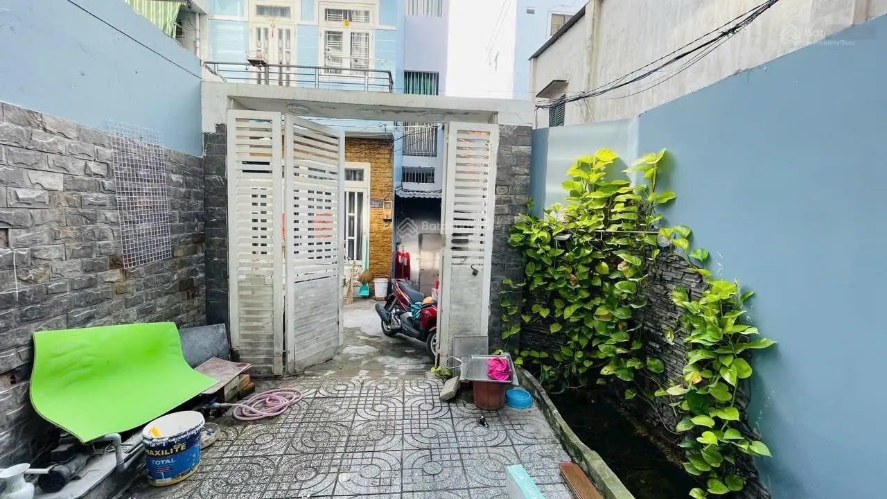 Chính chủ gửi nhà vị trí đẹp, hẻm an ninh, nhà mới sạch đẹp ngay Âu Cơ (Q.Tân Phú) (dưới 100tr/m2)