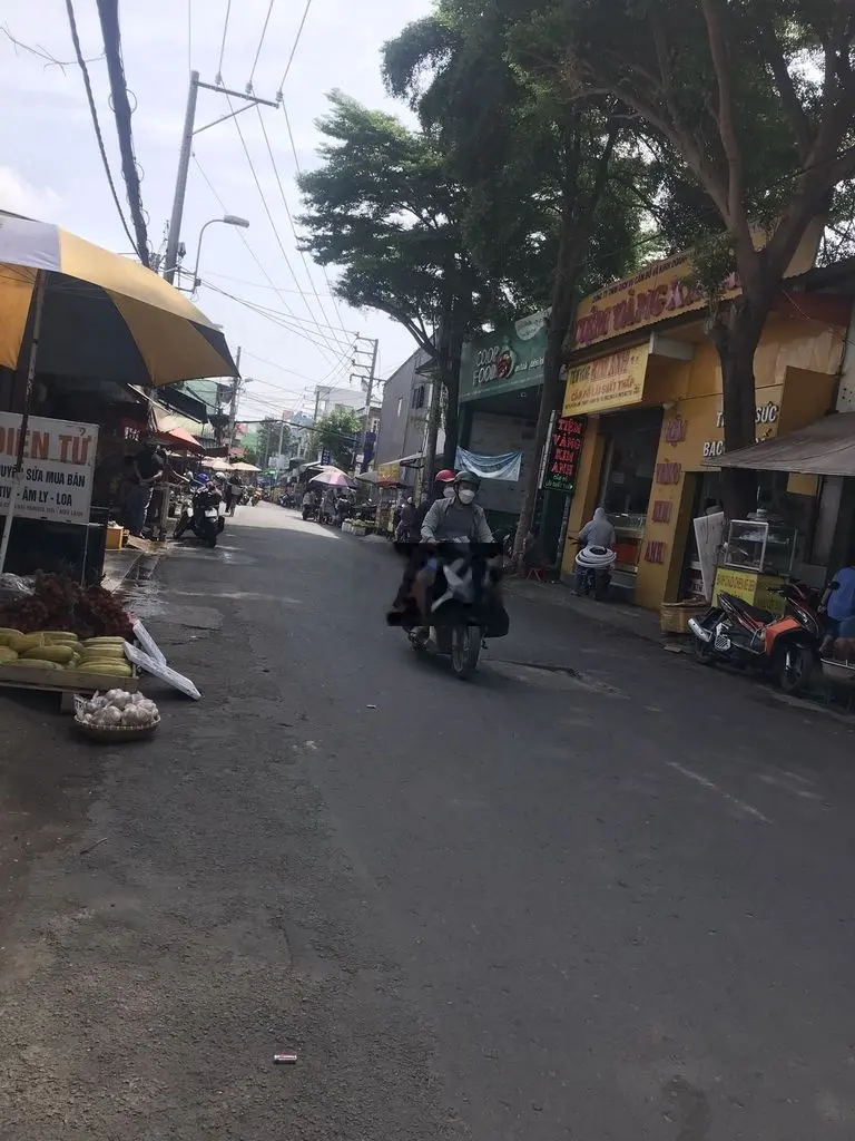 Nhà 2/ SHR, đầy đủ nội thất | 2 Lầu - Ban công, Giá 2Tỷ400 Còn Bớt