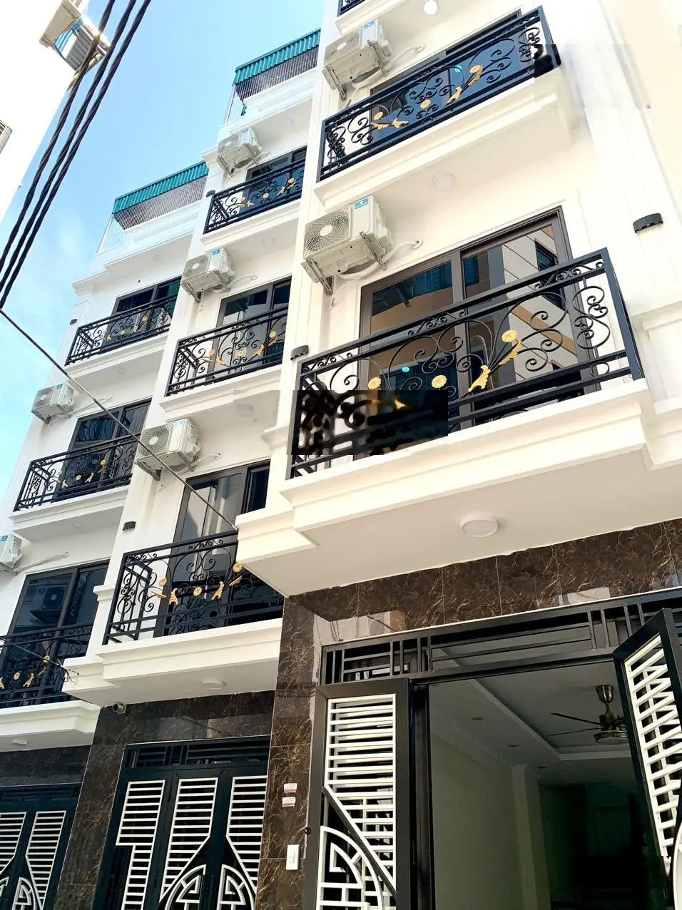 Bán nhà 5 tầng mới phố Miêu Nha, Tây Mỗ, cách Đại Lộ Thăng Long chỉ 100m, gần chung cư Lumi Hà Nội
