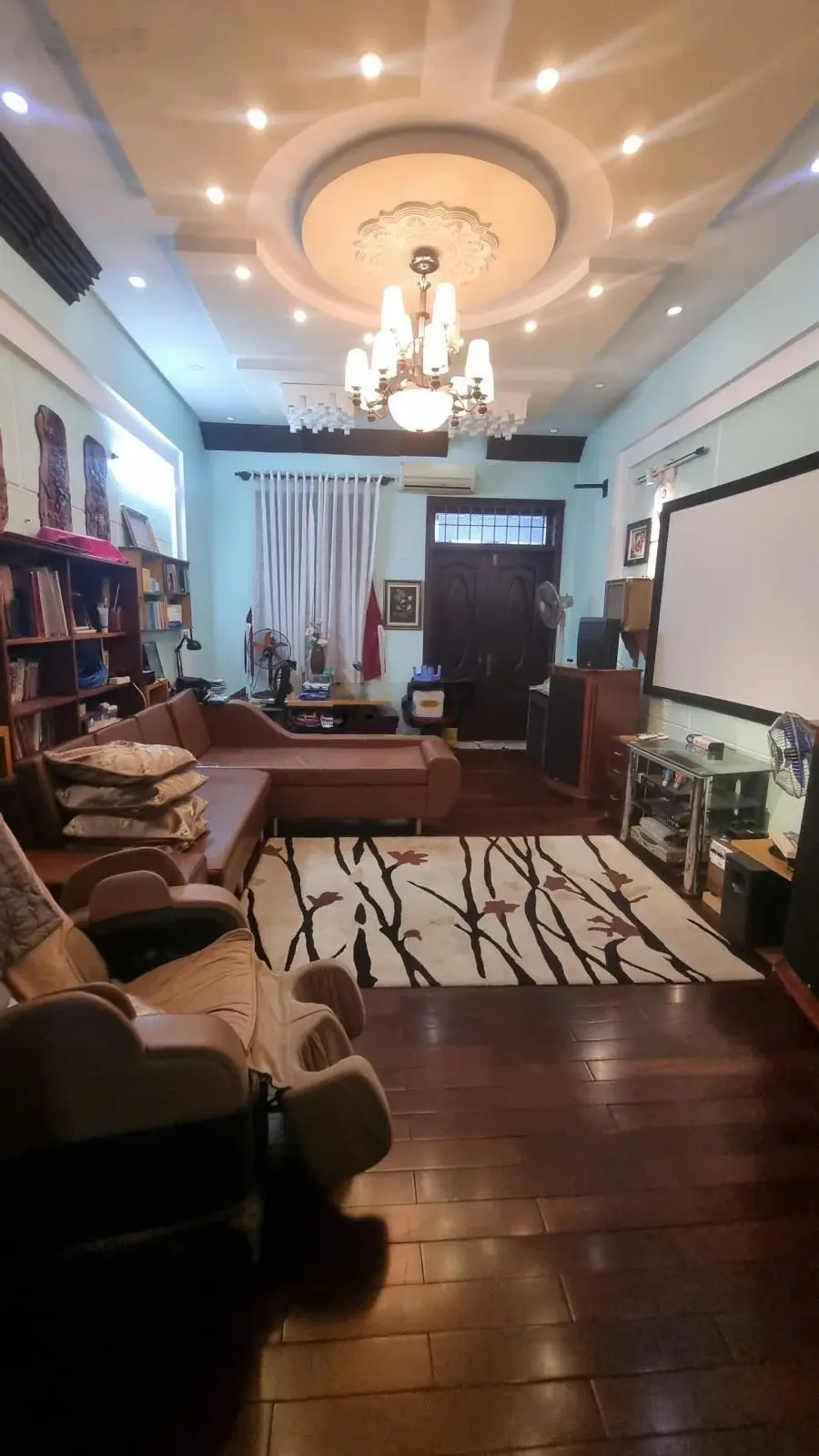 Bán nhà đường Khuông Việt hẻm 8m 4,5m x 22m 5 tầng chỉ 11,1 tỷ