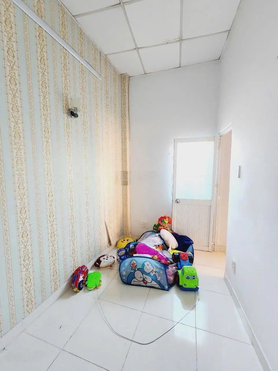 Bán nhà có sổ hồng - bao sửa chữa như mới - hẻm 1716 HTP - TT. Nhà Bè