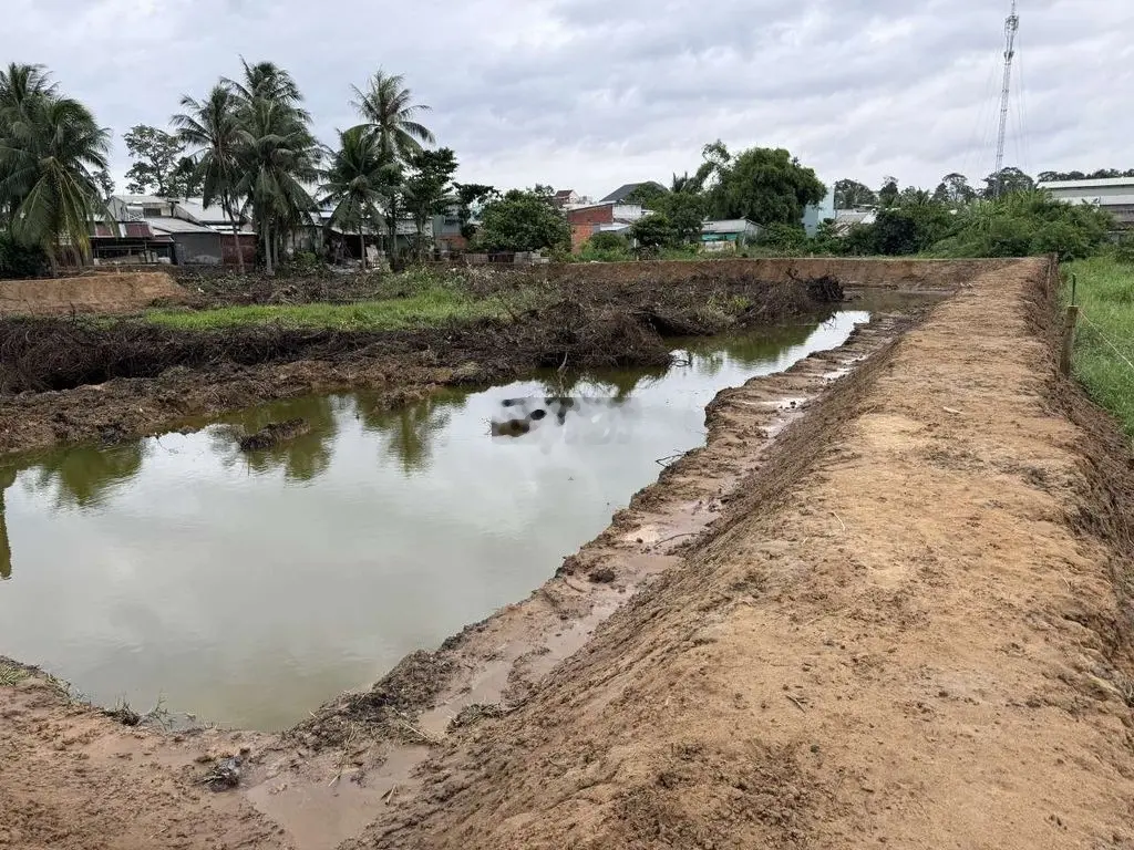 Bán 2700m2 đất ngay trung tâm Phường 7, Tp Trà Vinh