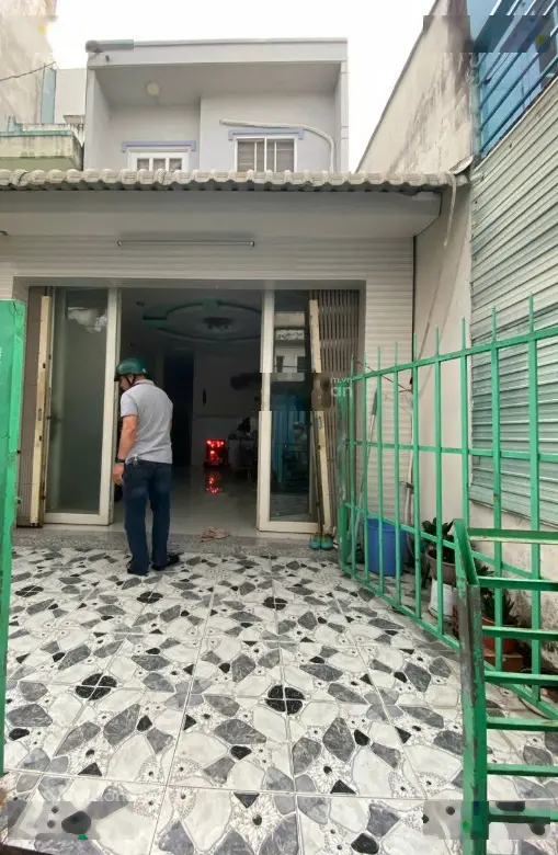 Cần bán nhà giá rẻ Lê Tấn Bê, An Lạc, Quận Bình Tân, Hứơng Đông, Hẻm xe hơi
