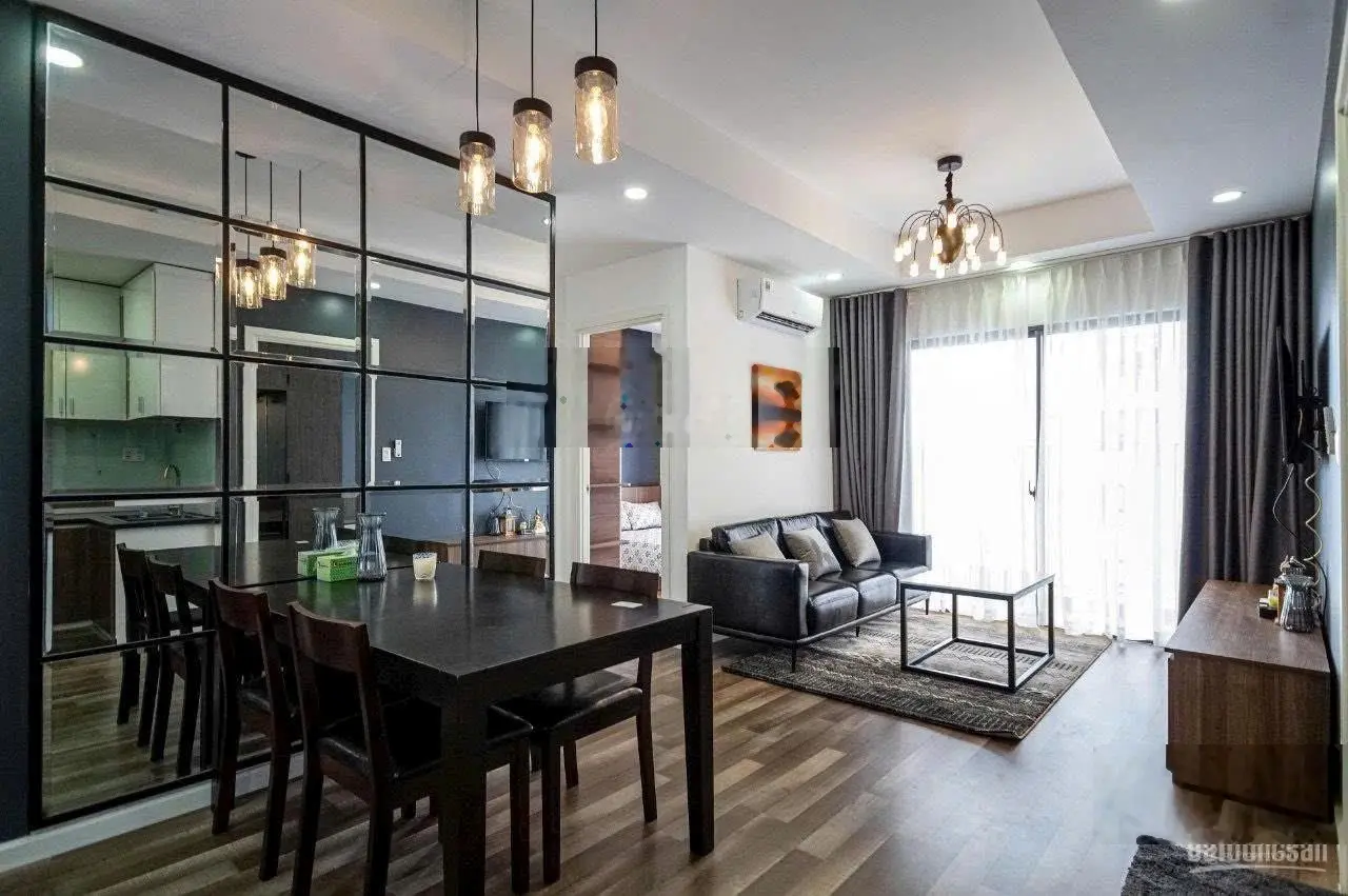 Bán gấp căn hộ M- One Nam Sài Gòn giá chỉ 4 Tỷ cho căn 3pn ( rộng 91m2 ) , kèm toàn bộ nội thất .