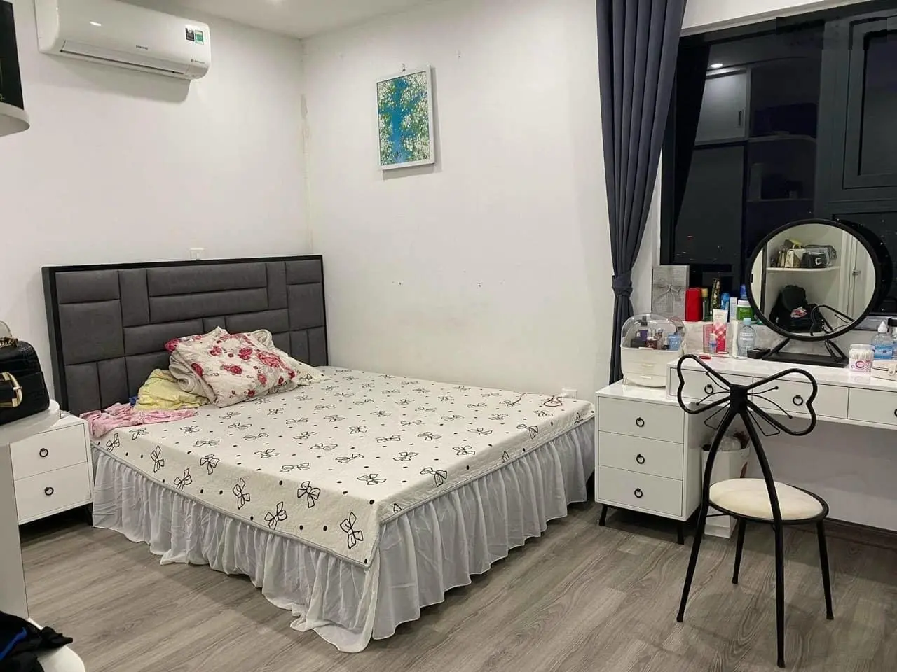Chuyển nhà cần bán căn hộ 2N tại Hà Đô Park View, Duy Tân, Dịch Vọng 99m giá 6,4 tỷ. LH 0386 969 ***