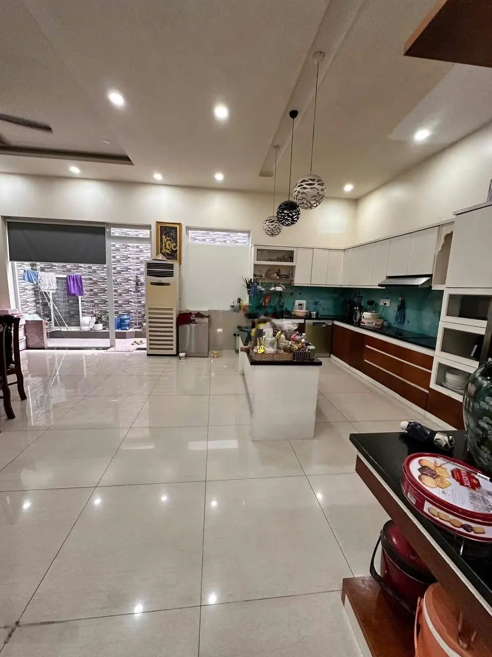 Biệt Thự 3 tầng, 8x22m, hẻm 10m đường Lê Thị Riêng, giá 12.95 tỷ