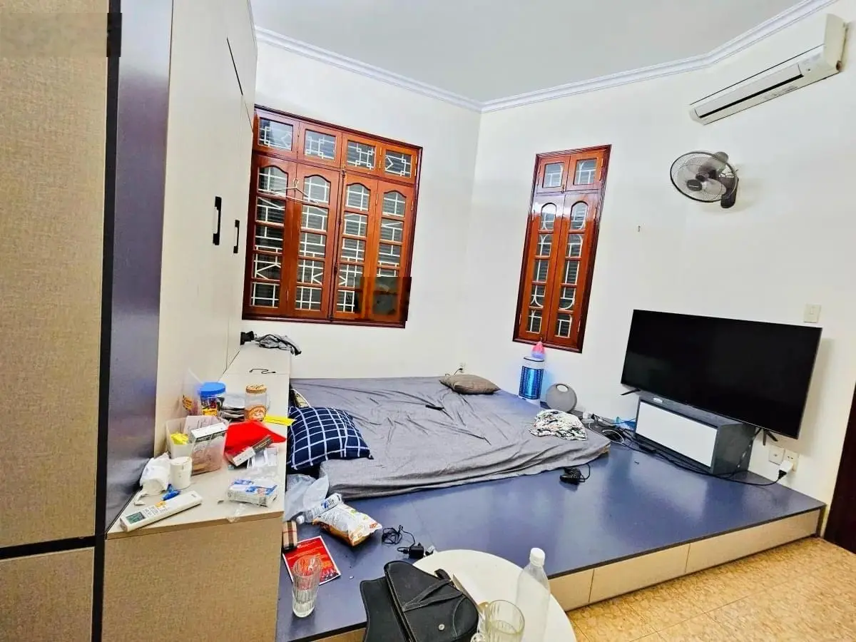Bán nhà Minh Khai 40m, MT4m, 5T, ngõ 3m, 30m ô tô tránh, full nội thất, giá 6.5 tỷ. LH:0946 387 ***