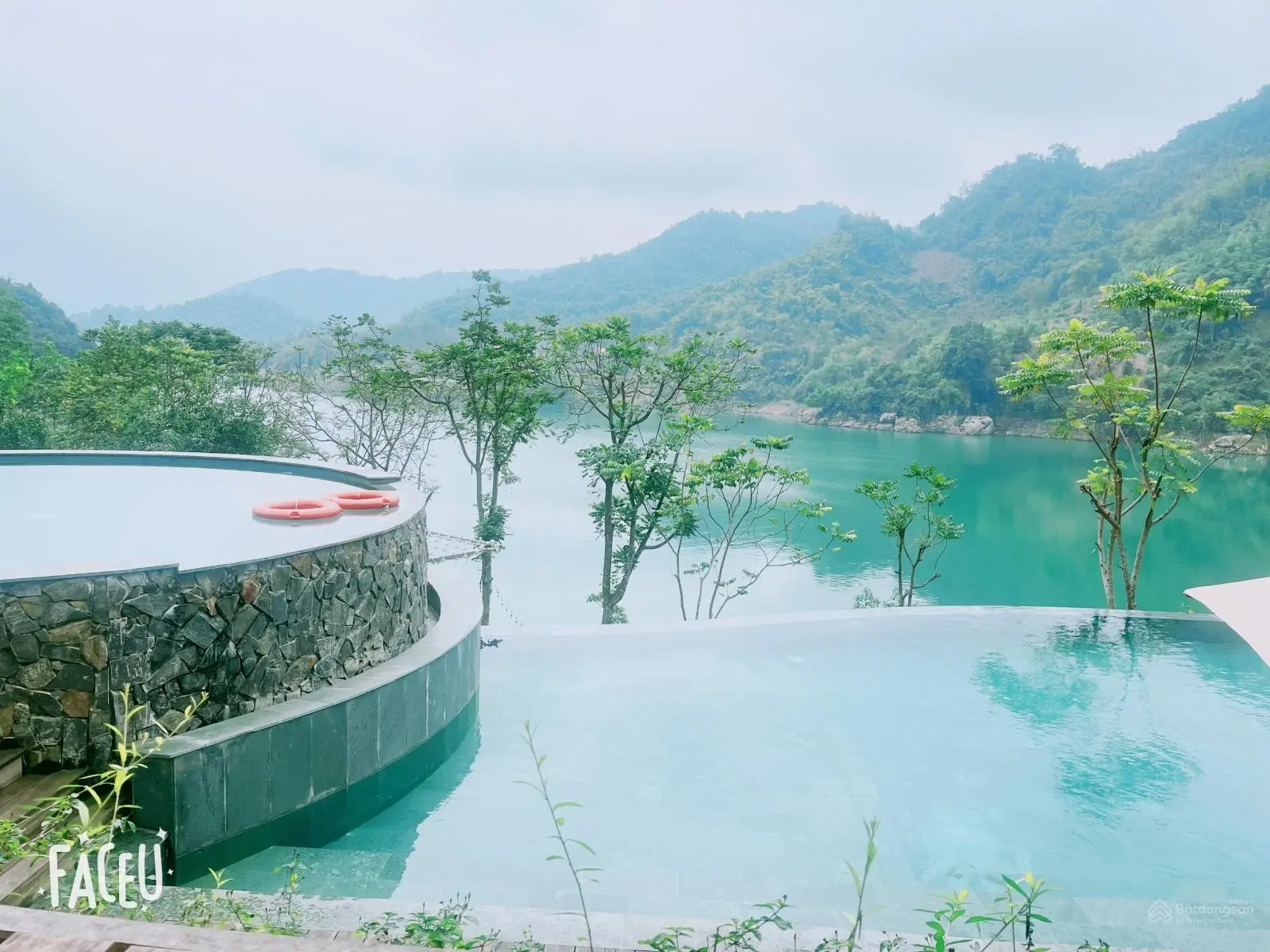 Biệt thự nghỉ dưỡng, sổ đỏ trao tay, bàn giao full nội thất giá 4tr/1m2