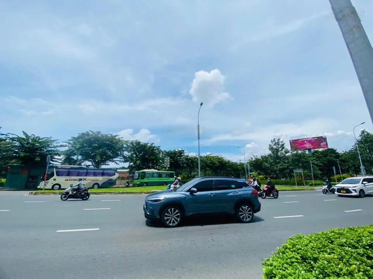 Bán nhà trệt 5,5m*13m xây mới 5 tầng mặt phố kinh doanh Đinh Bộ Lĩnh phường 26 Bình Thạnh chỉ 10 tỷ