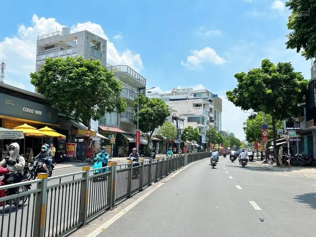 Góc 2MT lớn ngang 20m đường 30m 176m2 đường M1 Bình Hưng Hoà Bình Tân