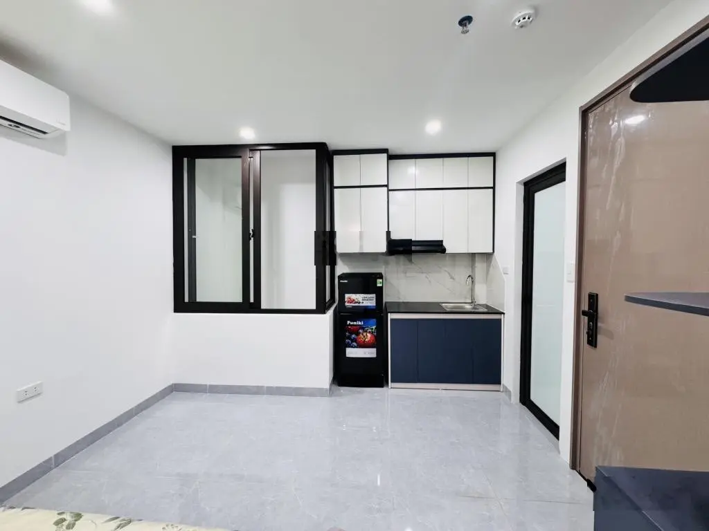 Bán Nhà Riêng tại Phố văn trì bắc từ liêm mặt ngõ ô tô đỗ gần thoáng sáng 36m2 x 5 tầng zá 5.95 tỷ