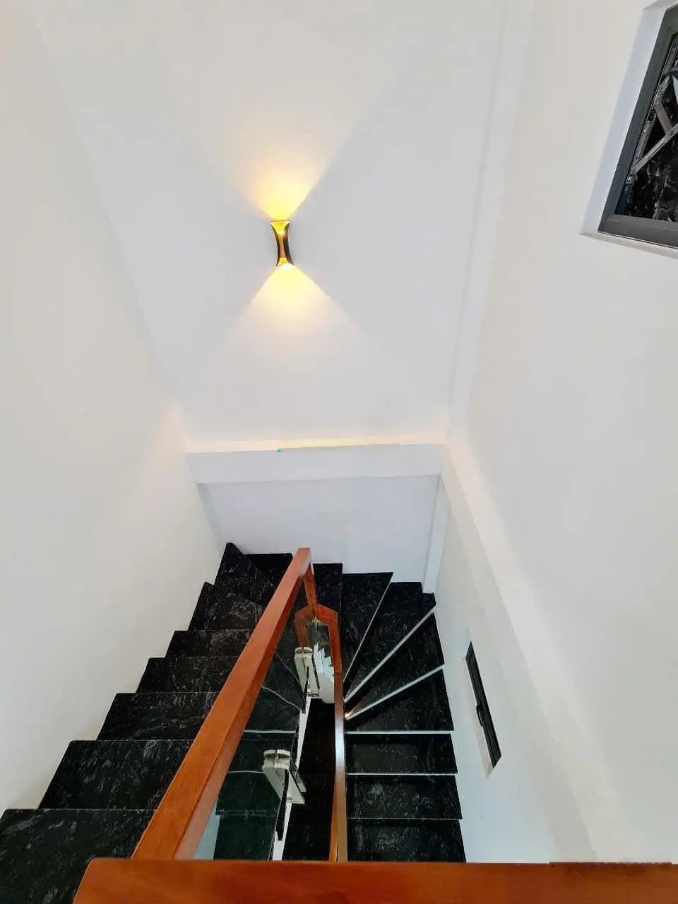 4 Bán nhà riêng đẹp tại Phố Hoàng Cầu, Đống Đa, Hà Nội, 12 tỷ, 40m2