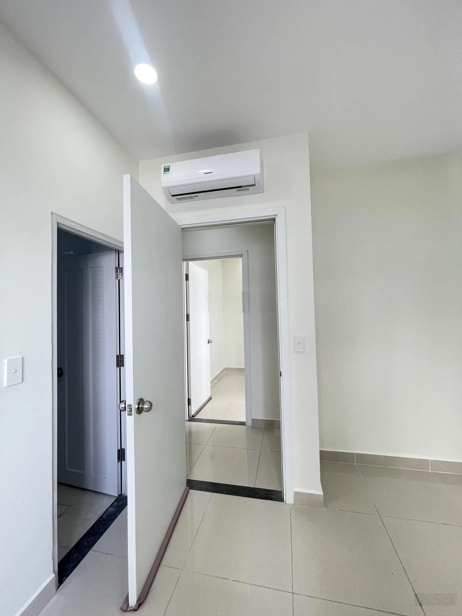 Cần chuyển nhượng căn topaz elite 70m2 căn góc 2pn 2wc 3tỷ199 tầng trung