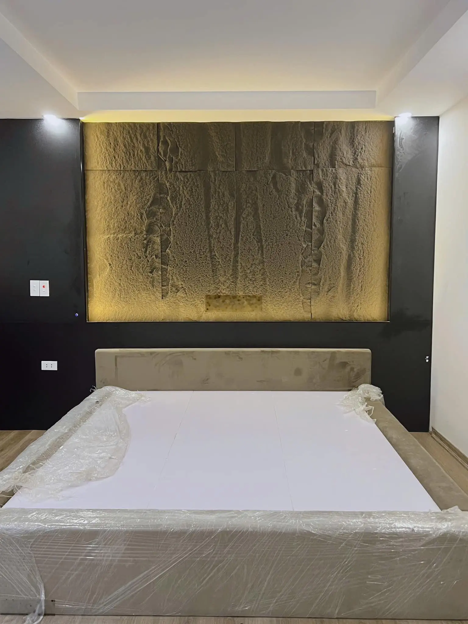 Ngõ quỳnh - phân lô - 20m ra phố - lô góc 3 mặt thoáng full nội thất cao cấp - thông tứ tung .