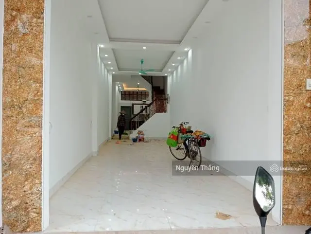 Siêu phẩm :mặt phố- kinh doanh - gara- vạn phúc - hà đông ,dt 80m , 4 tầng, mt 3,4m , $ chỉ 19 tỷ.