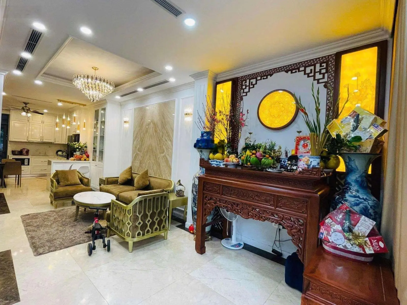 Bán nhà đường Trần Quý Cáp Trung tâm Đống Đa Cách 1 nhà ra Ô Tô Tránh 6 Tầng Thang Máy Nhà Đẹp