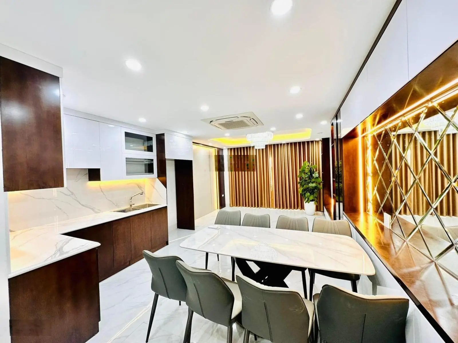 Bán nhà Linh Đàm, vỉa hè 3 ô tô tránh, toà nhà văn phòng, chủ mót bán, 65m2, hơn 14.99 tỷ