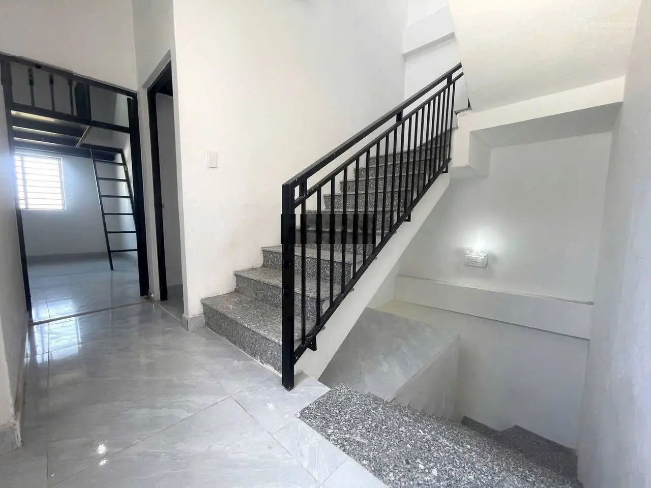 Bán nhà 3 tầng có 17 phòng Trọ Mới Xây Hoàng Diệu | 17 phòng | Dòng Tiền 50tr/tháng | Giá 5,x tỷ