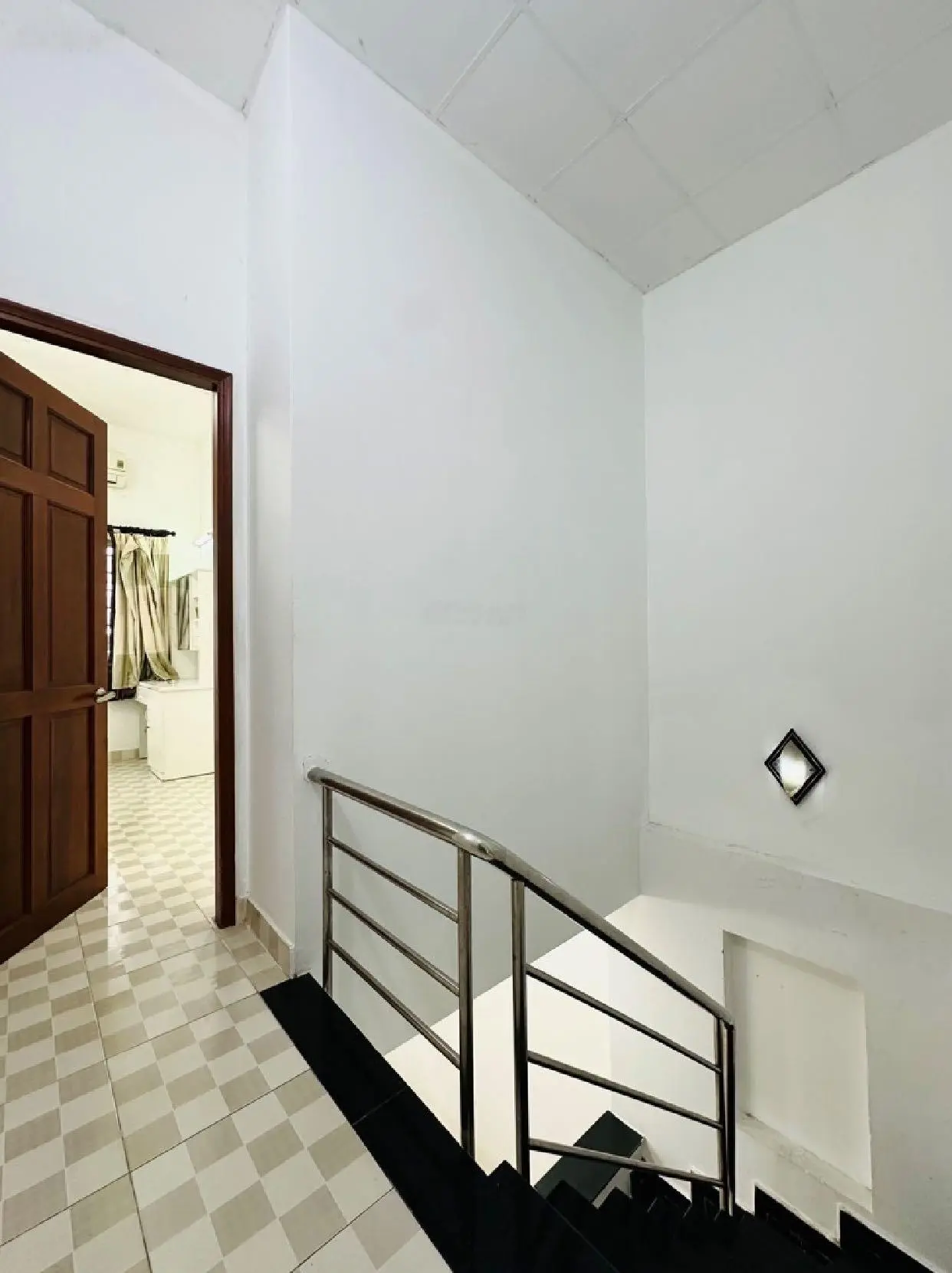 HÀNG NGỘP - Gấp bán nhà 2 tầng Thống Nhất - 46m2, hạ 400tr chỉ 3.6 tỷ, hẻm 3m cách mặt tiền 2 căn.