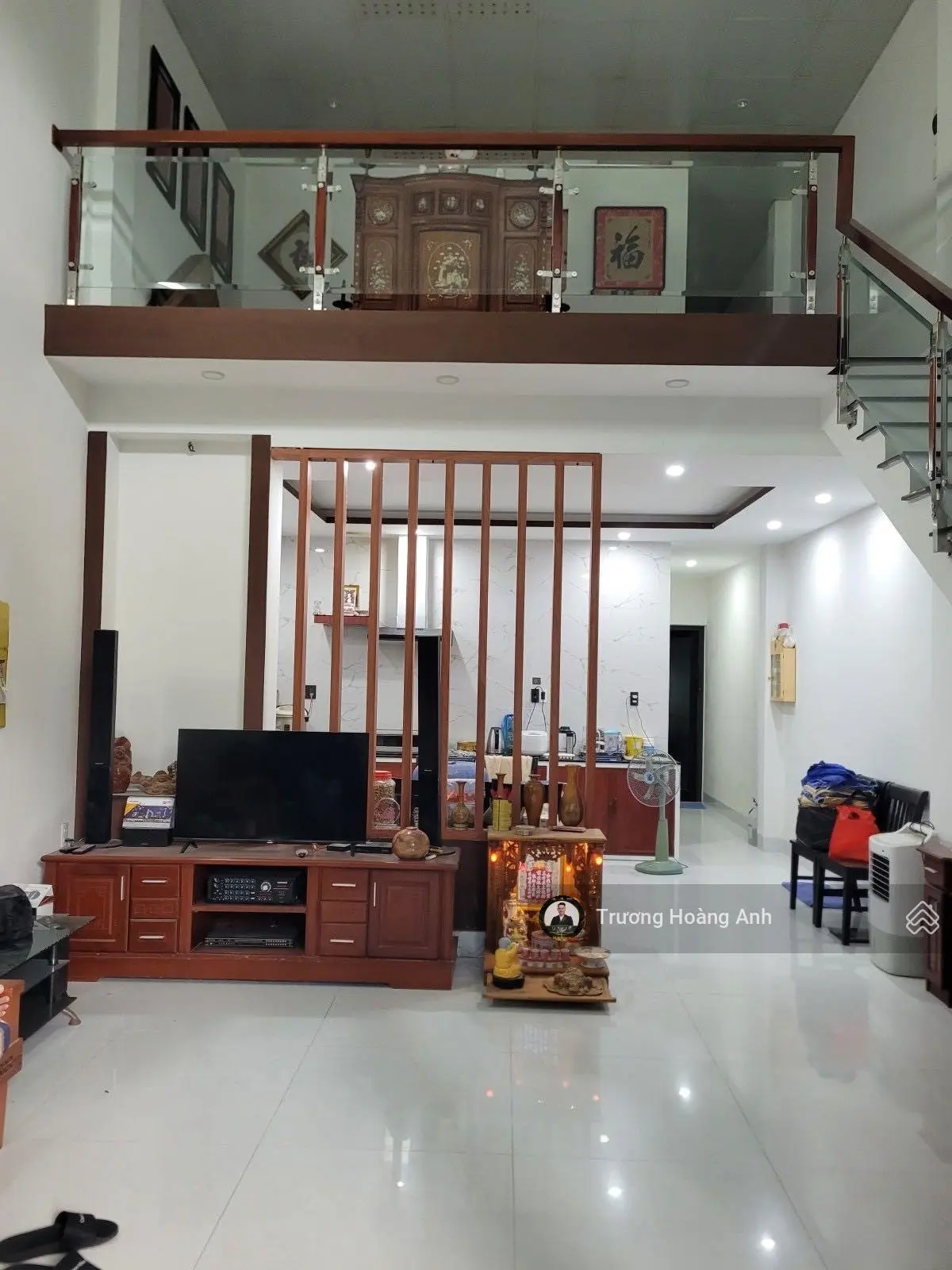 Bán nhà kiệt Võ Văn Kiệt sát biển Mỹ Khê. Sau lưng nhà mặt tiền đường Mỹ Khê. Giá nhỉnh 4 tỷ