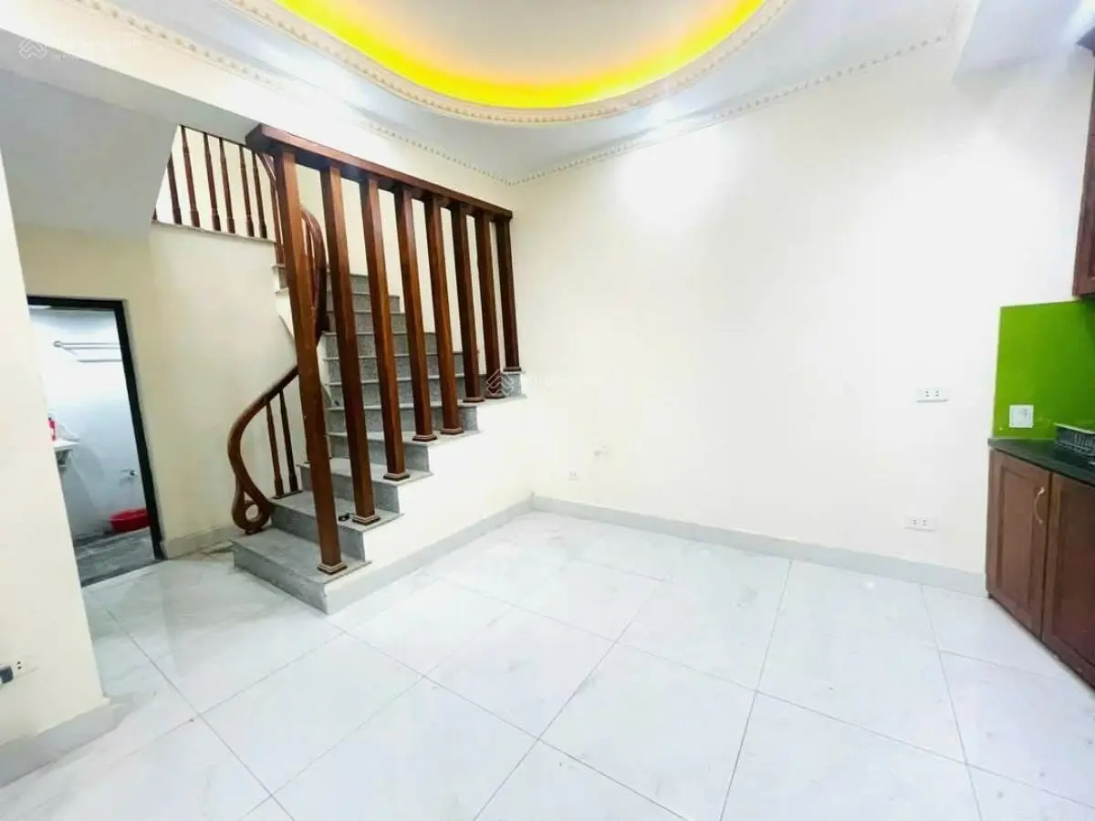 Siêu phẩm nhà ngõ 44 Thái Thịnh, DT 51m2, 2 tầng, 8.3 m mặt tiền, 7.95 tỷ. Đống Đa hiếm