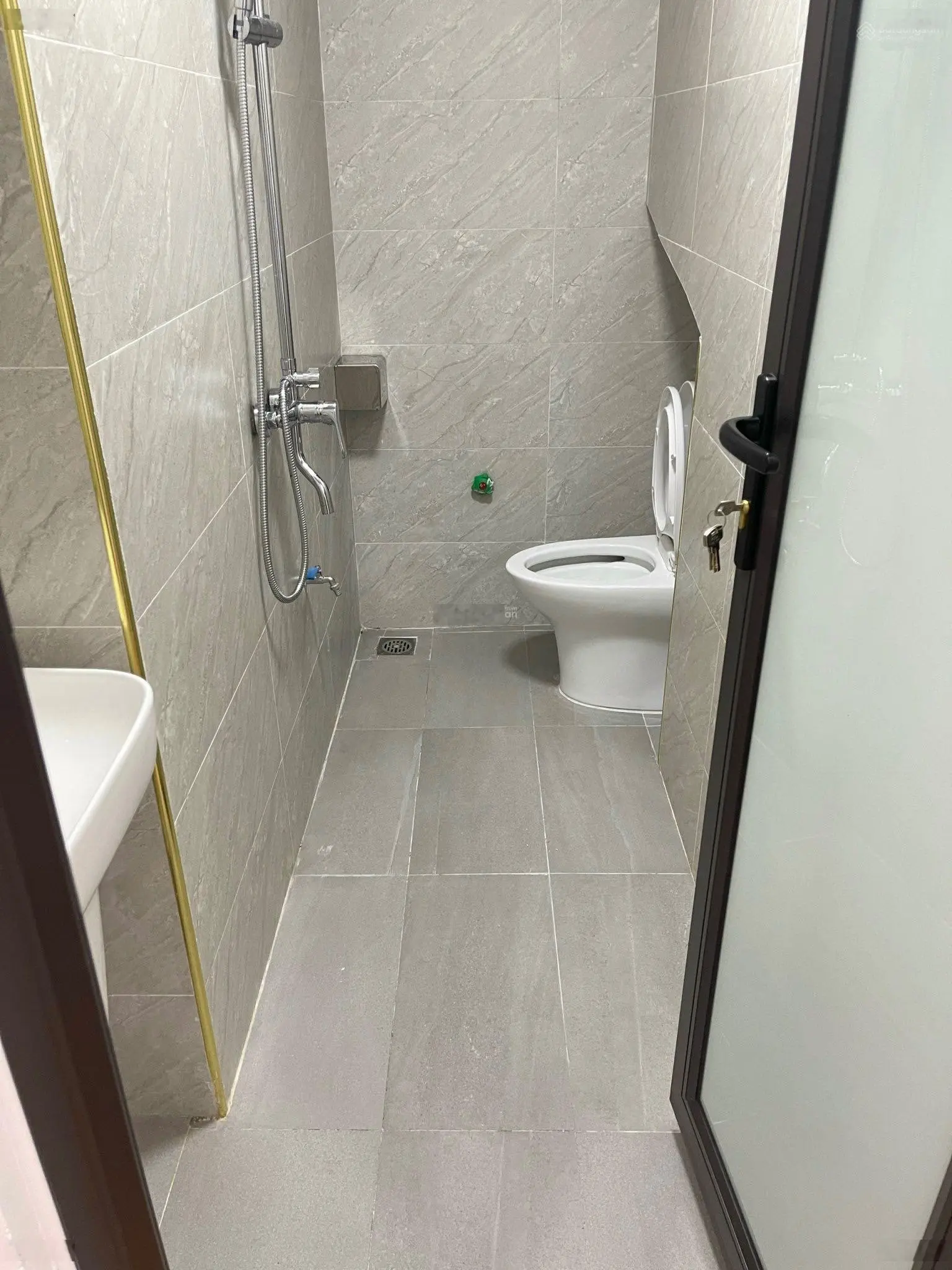 Chính chủ bán nhà riêng Khâm Thiên, Đống Đa, Hà Nội; DT 35mx4 tầng 5 tỷ
