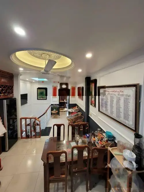 Bán nhà dân xây 6 tầng Phố Trạm, full nội thất, lắp được thang máy - 41m2 - mặt tiền 4m - 6,45 tỷ