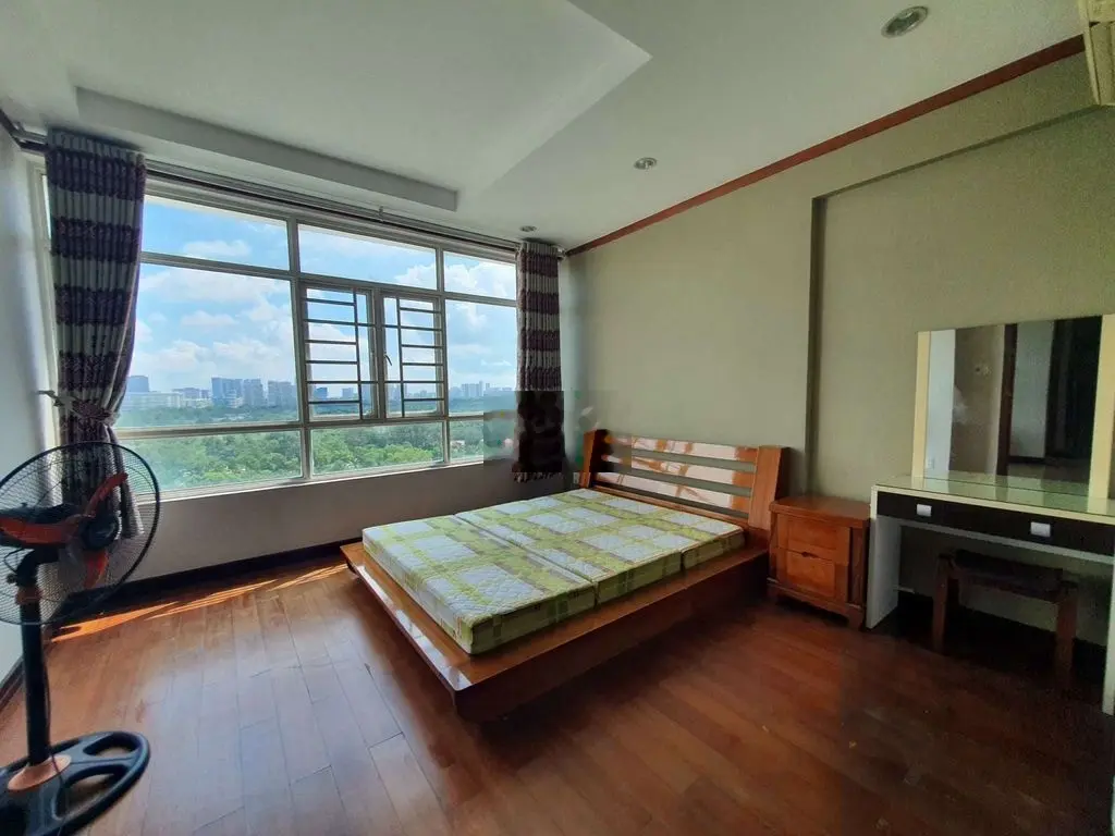 BÁN CĂN HỘ 2PN 88M2 PHÚ HOÀNG ANH
