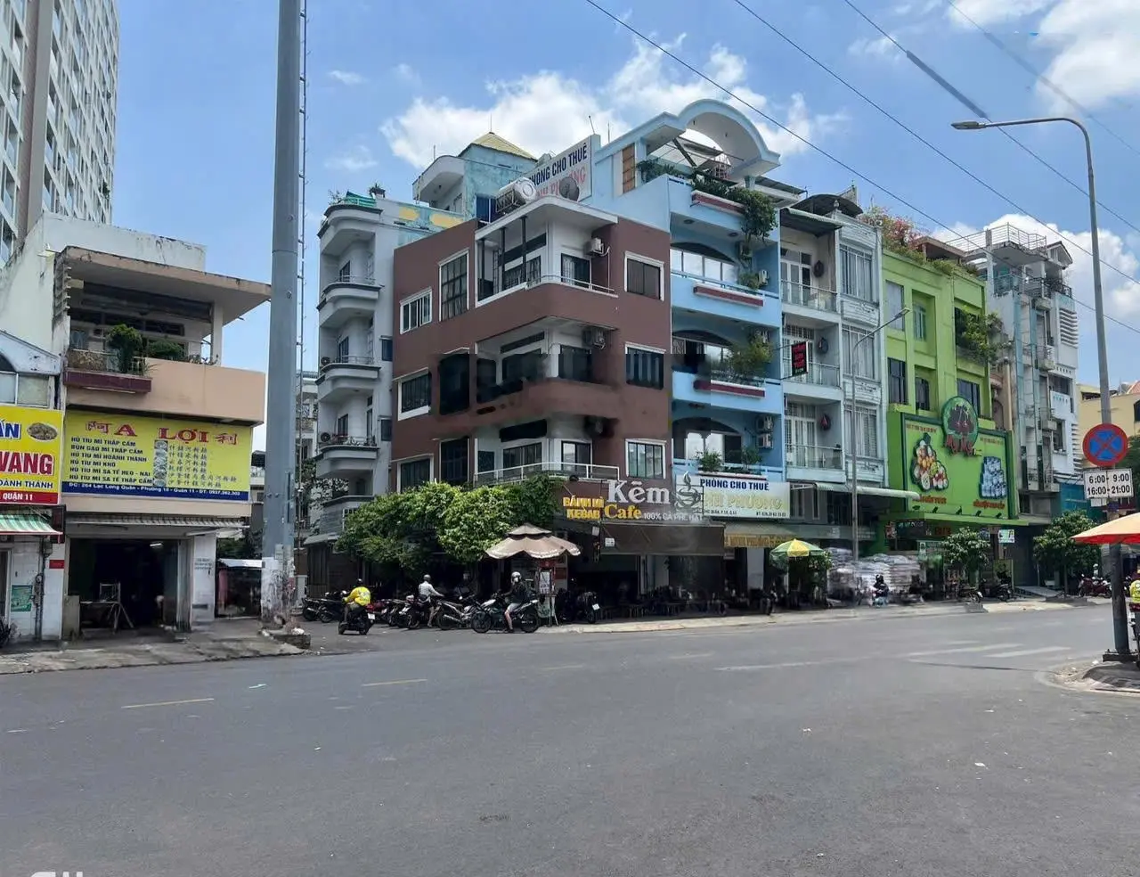 Siêu phẩm góc 5 tầng Lạc Long Quân (5.7x14)m đường 30m - vị trí tuyệt đẹp