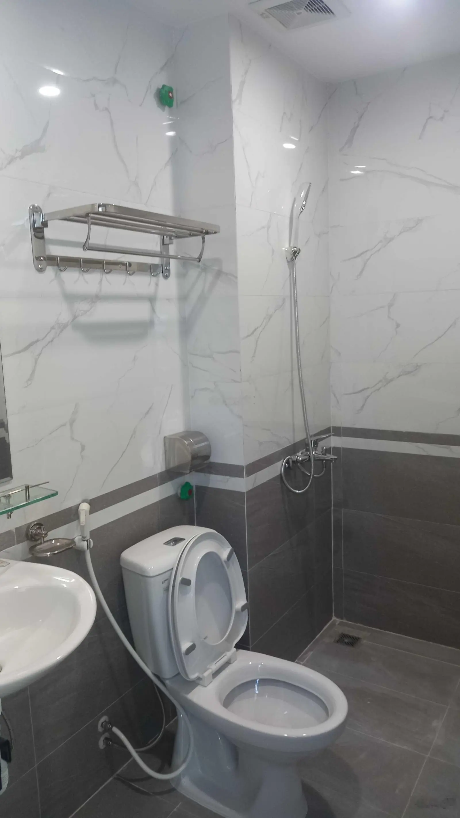 Hiếm! Chỉ nhỉnh 6 tỷ sở hữu ngay nhà DT 46m2x5t tại Phan Đình Giót, La Khê, Hà Đông: 0962 064 ***