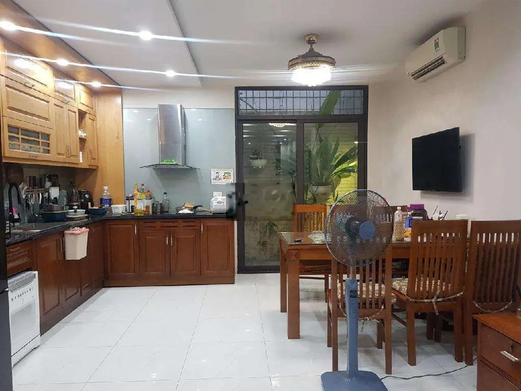 Bán nhà khu đô thị Ao Sào quận Hoàng Mai. Nhà đẹp ô tô trong nhà