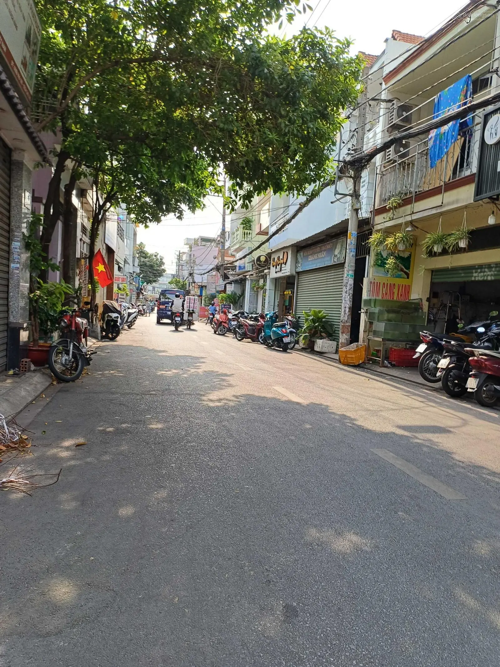 Chính chủ cần bán nhà mặt tiền đường Đỗ Nhuận vị trí kế bên Aeon