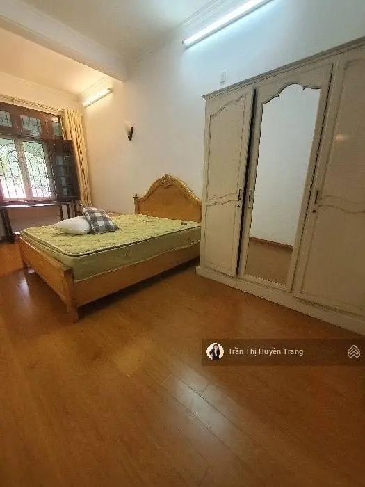 Bán biệt thự cổ Đội Cấn Kim Mã, 101m2 5 tầng đẹp, gara, ô tô tránh, 1 nhà ra phố, 20 tỷ 0973 355 ***