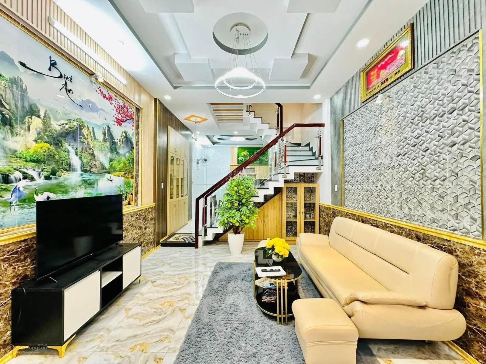 Bán GẤP nhà Nguyễn Thị Thập, Q.7, DT: 50.7(4.3x11.8), HXH, SHR, nội thất, GIÁ: 3ti3 Thái 0947489255