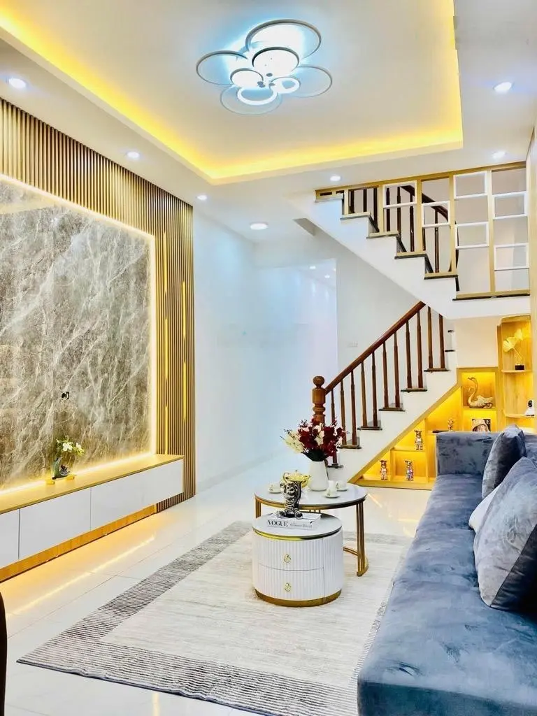 Bán nhà 50m2 phố Minh Khai- Gốc Đề, Hai Bà Trưng - gần ô tô- vị trí đẹp- tiện ích ngập tràn.