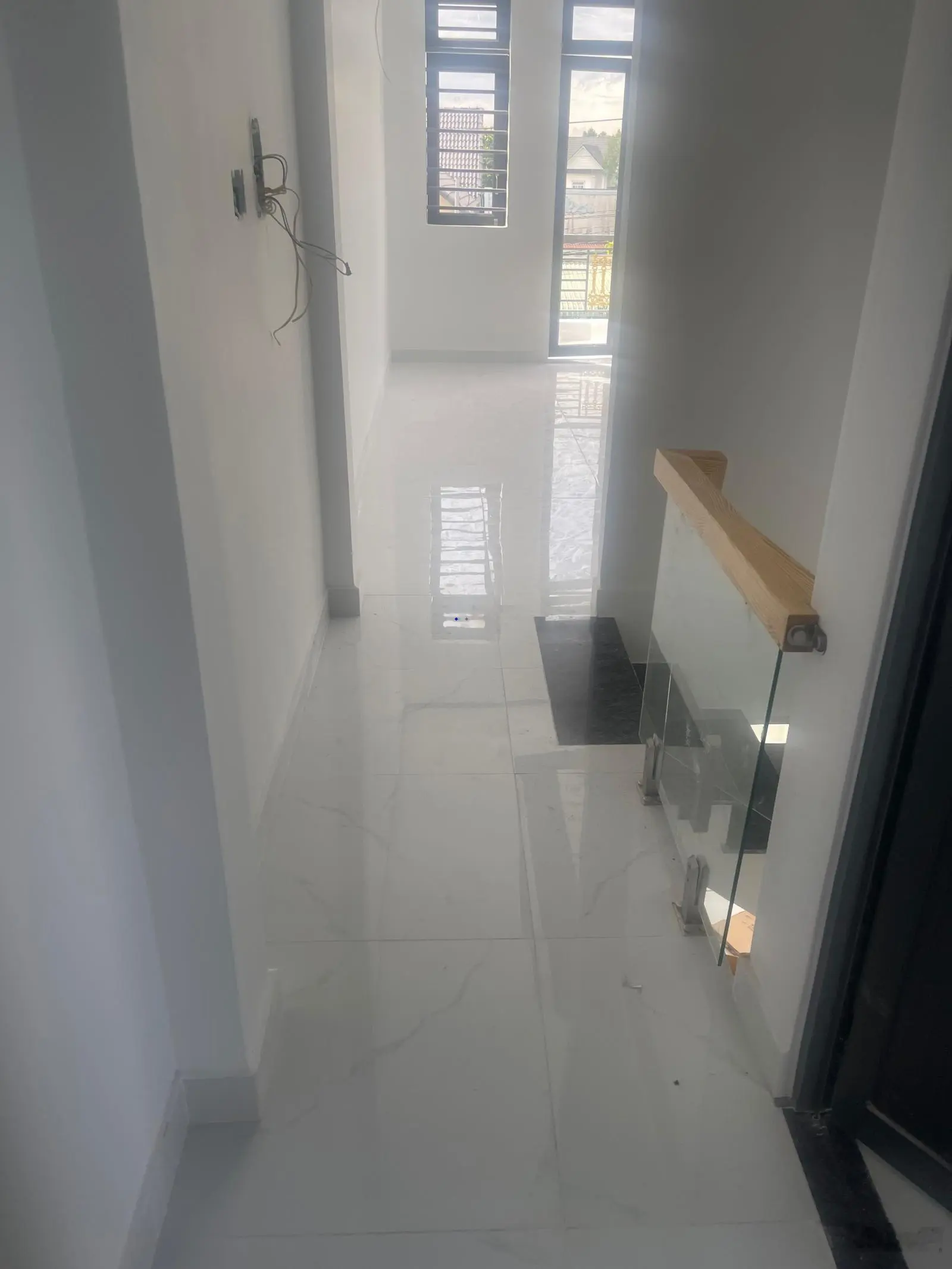 Cần bán nhà 1tr1 lầu sổ hồng riêng CC sang tên 2 tỷ 150 Thạnh Phú Vĩnh Cửu Đồng Nai LH 0931 534 ***