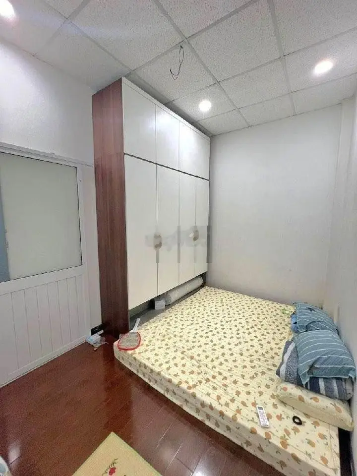 CC nợ bank bán gấp nhà 1t1l 63m2/ 1 tỷ 090tr Thái Phiên P8 Q11 - SHR.