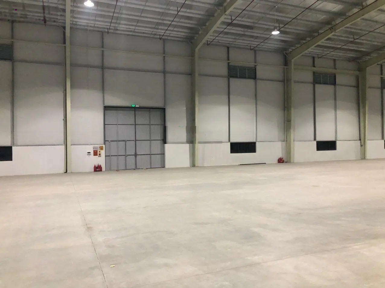 Chuyển nhượng kho nhà xưởng khu công nghiệp Quang Minh DT: 9000m2 14.000m2 2,6ha, 1,3ha 0868 193 ***