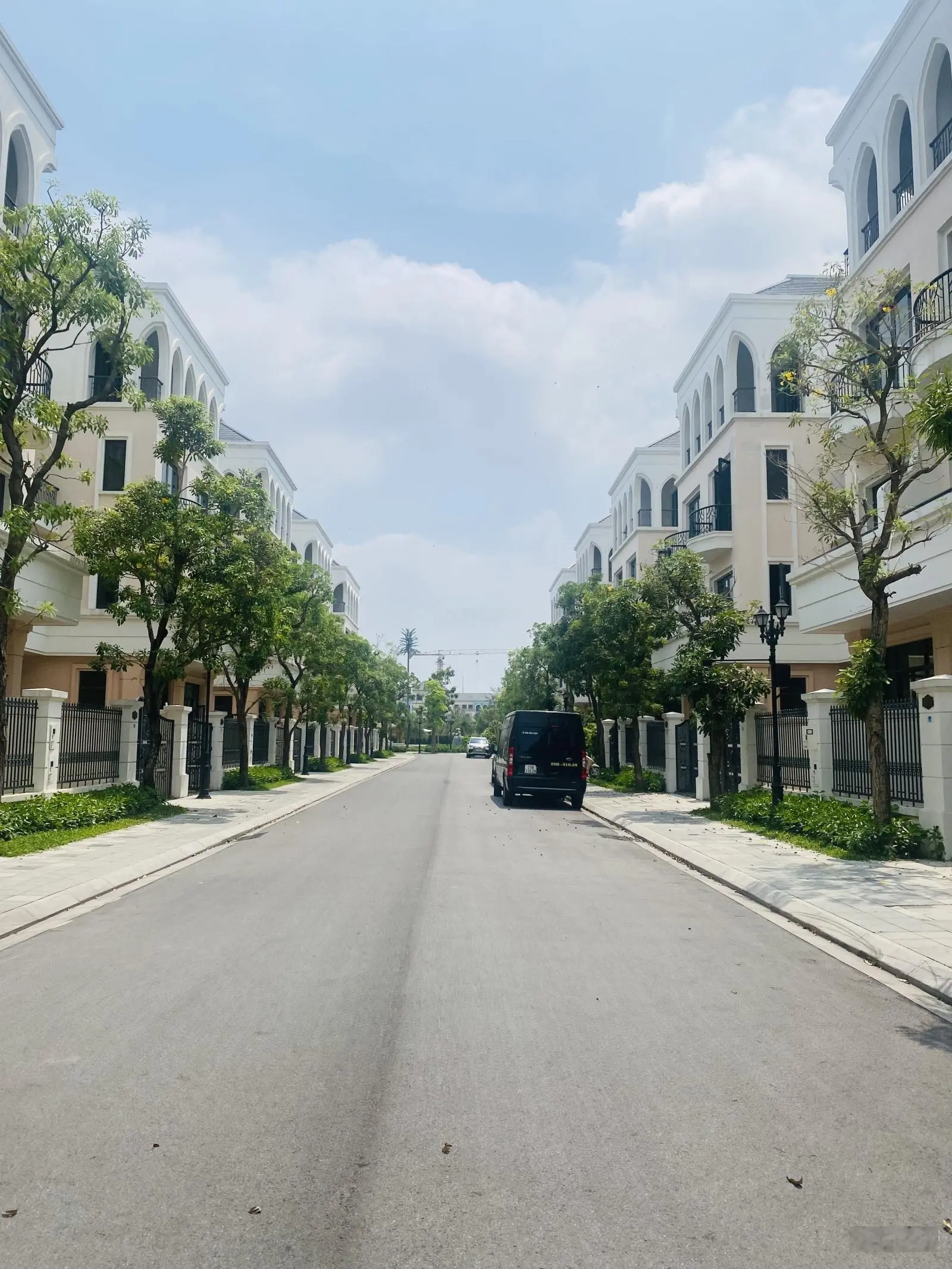 Chủ nhà cần tiền bán Tứ Lập Hải Âu -diện tích 120m -Mặt tiền 8m, thiết kế thoải mái nhỉnh 15tỷ