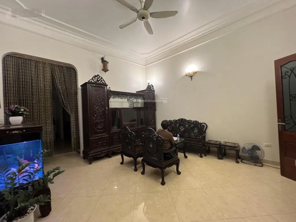 BÁN NHÀ THUỴ KHUÊ Ô TÔ đỗ cổng _ 20m RA PHỐ_ 3 bước ra hồ 60m2_ 3 tầng_ 3 thoáng_ chỉ 12.6 tỷ