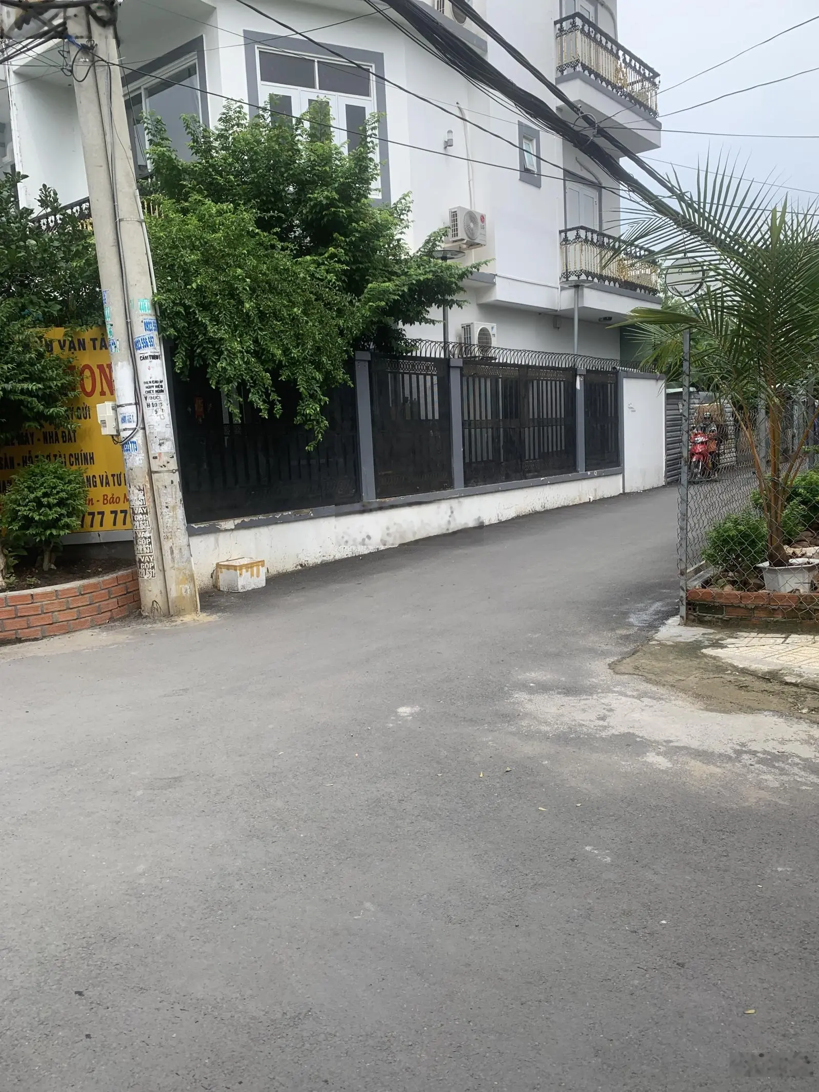 Bán lô đất sổ hồng góc 2 mặt tiền hẻm 98 Dương Cát Lợi. DT 6.3mx10m giá 4.7tỷ