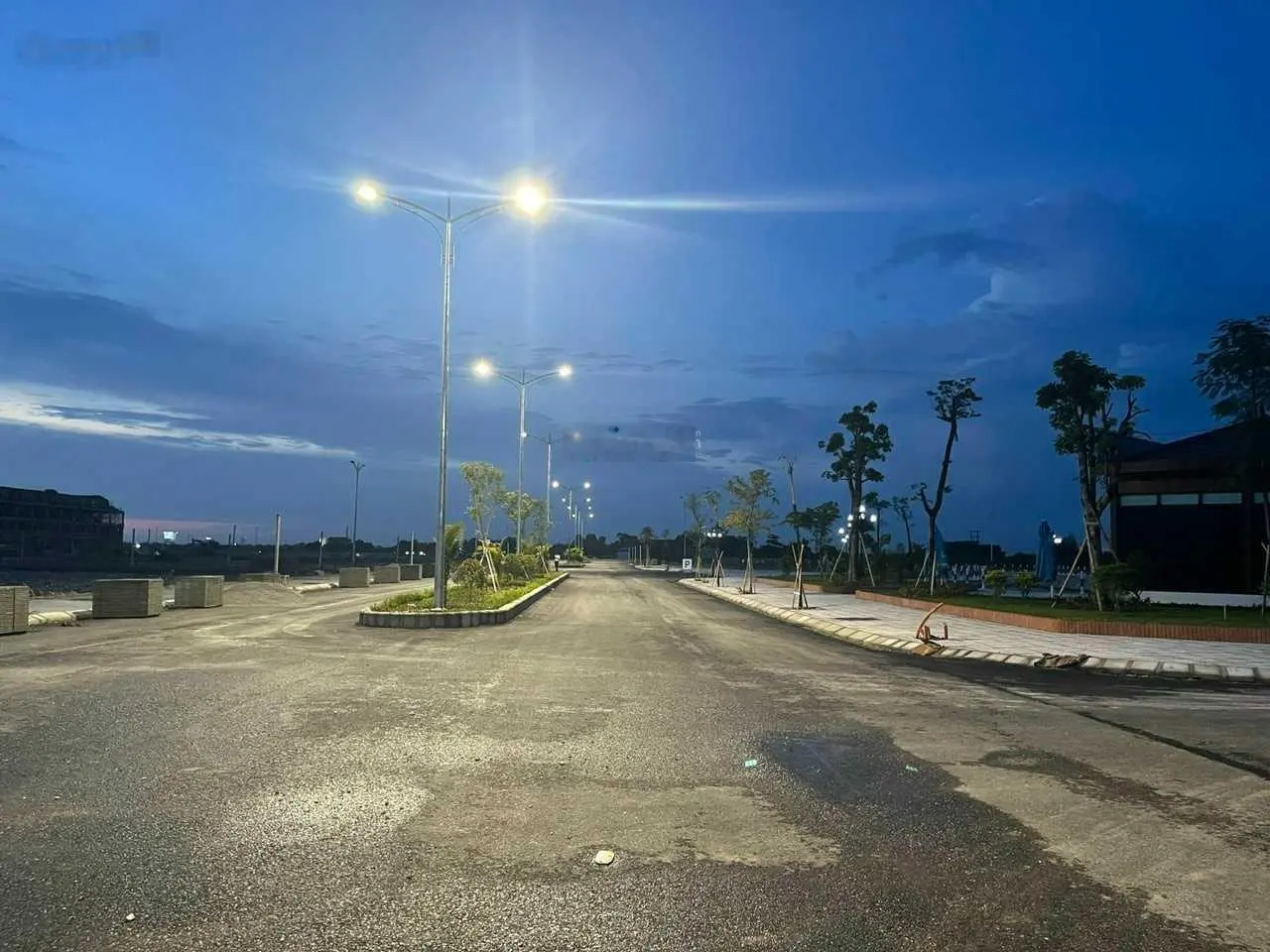 Đất nền dự án Hà Nam chỉ từ 1,5x tỷ sẵn sổ đỏ, mặt đường 68m, mặt tiền 10m, vỉa hè 10m cách KCN 3km